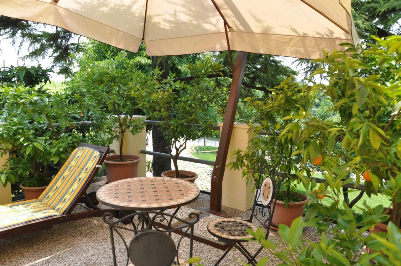 Relais Des Roches Bed & Breakfast โซนา ภายนอก รูปภาพ