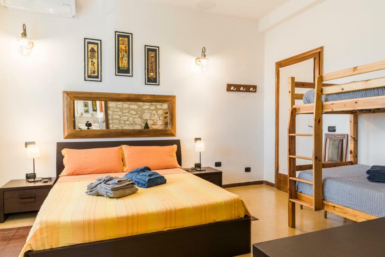 Relais Des Roches Bed & Breakfast โซนา ภายนอก รูปภาพ